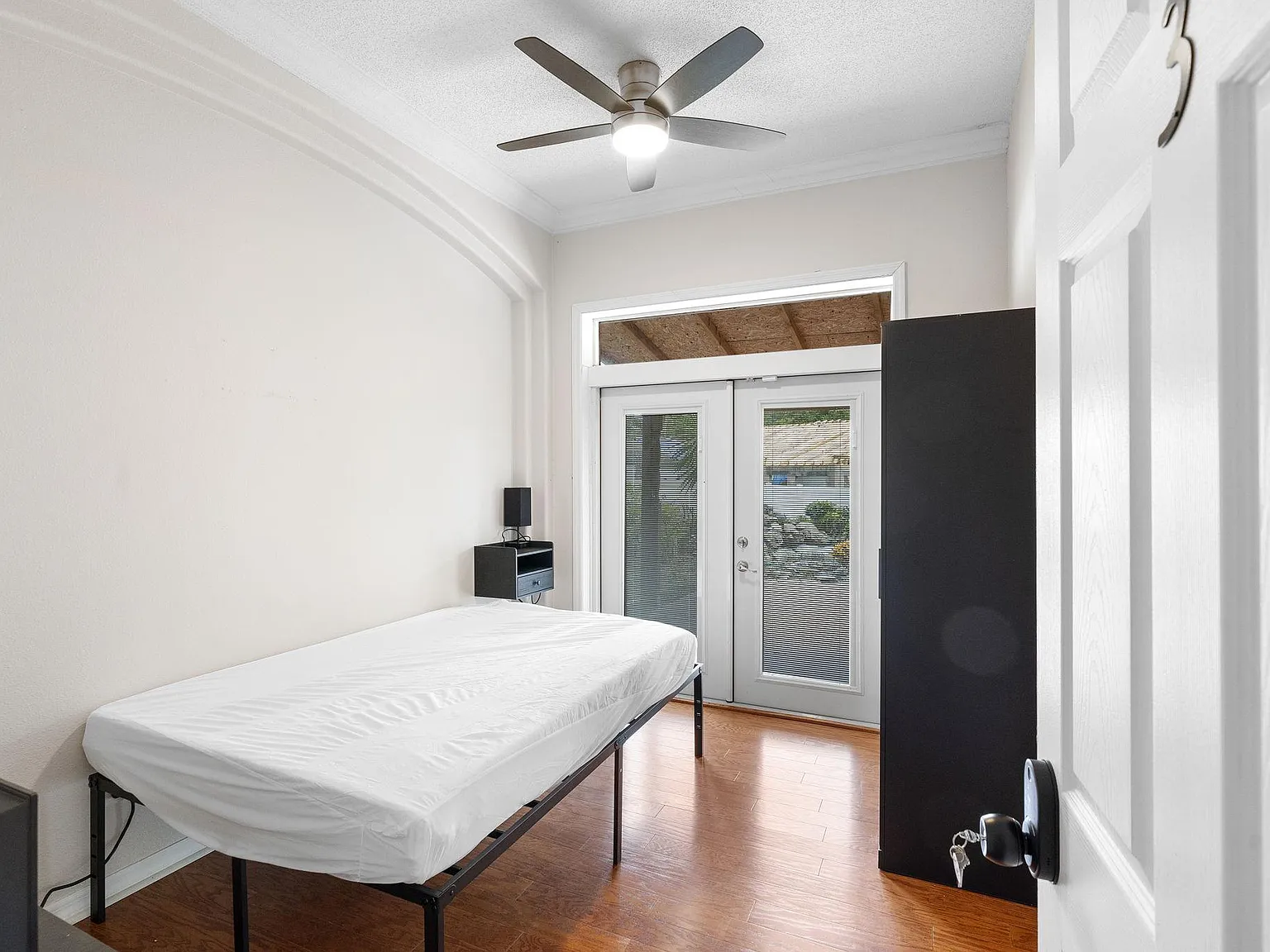 4 bed, 3.0 bath, 2540 sqft, $936 — Photo 3