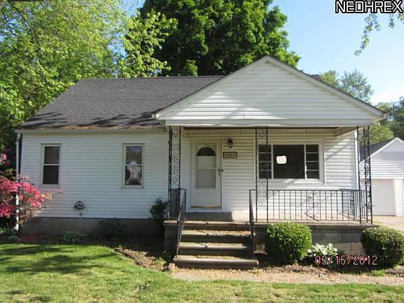 2nd image of 2587 Fackler Ave