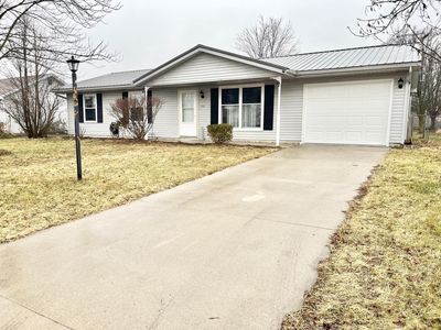 113 W Honeysuckle Ln, Decatur, IN, 46733