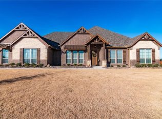 2541 Christine Ln, Midlothian, TX 76065