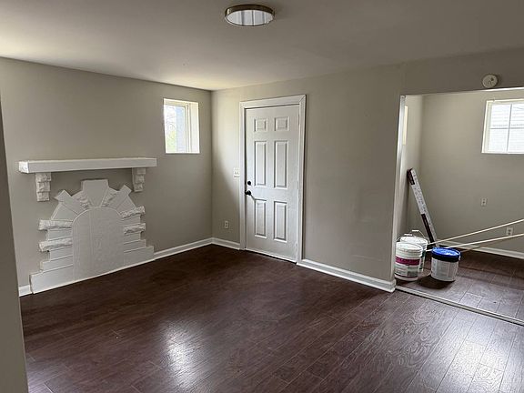 3rd image of 504 Douglas Ave Unit A