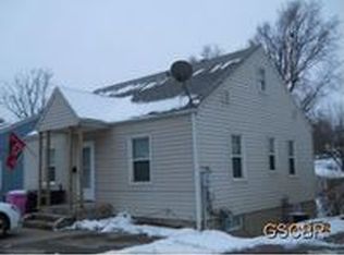 2311 S Lakeport St, Sioux City, IA 51106