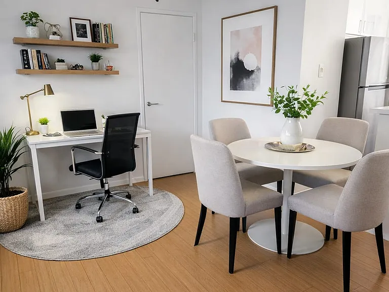 922 Centinela Ave #5 — Photo 7