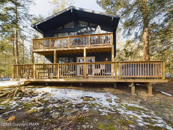 1174 Kilmer Rd, Tobyhanna, PA 18466
