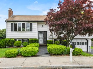 15 Brandt Dr, Woburn, MA 01801