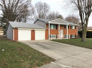 8712 Spring Valley Ln, Indianapolis, IN 46231