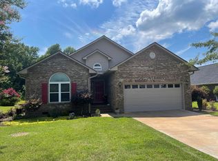 97 Ridge Lake Dr, Manning, SC 29102