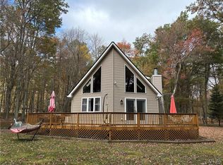 183 Eliot Ln, Albrightsville, PA 18210