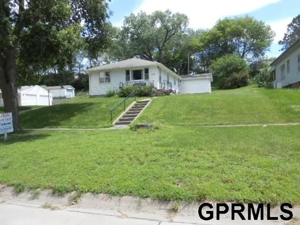 846 N Main St, West Point, NE 68788