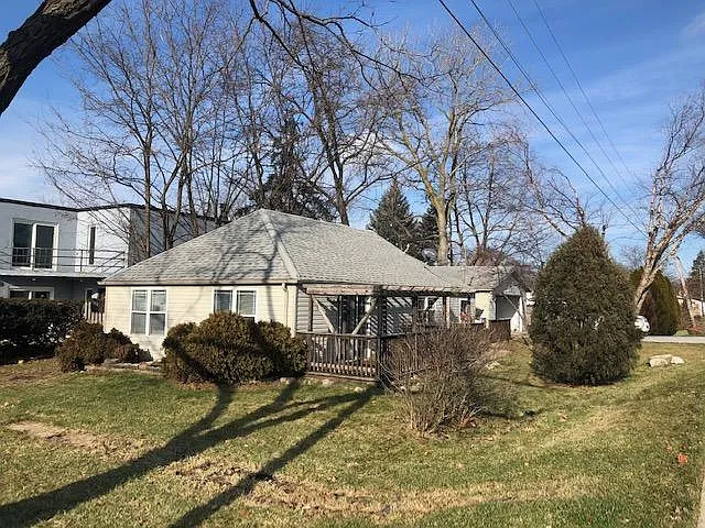 922 E Gladys Ave — Photo 5