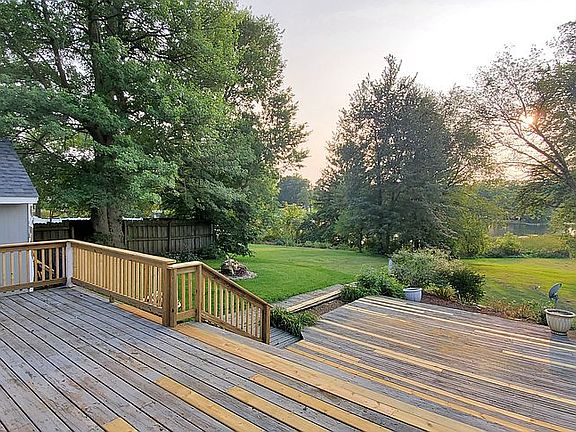 Tiered Deck
