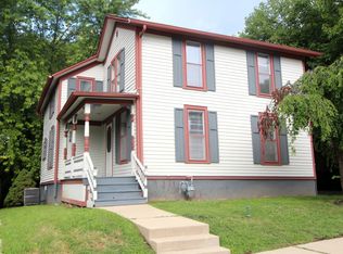 508 N Grove Ave, Elgin, IL 60120