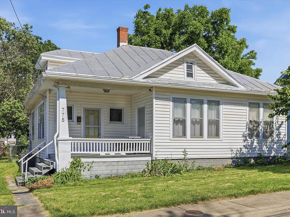 1st image of 775 Collicello St