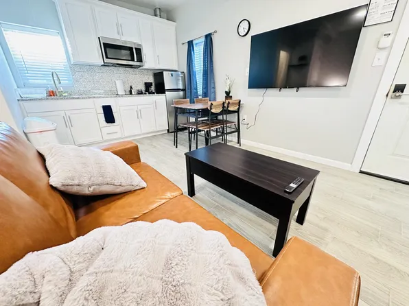 (undisclosed Address), El Paso, TX 79930