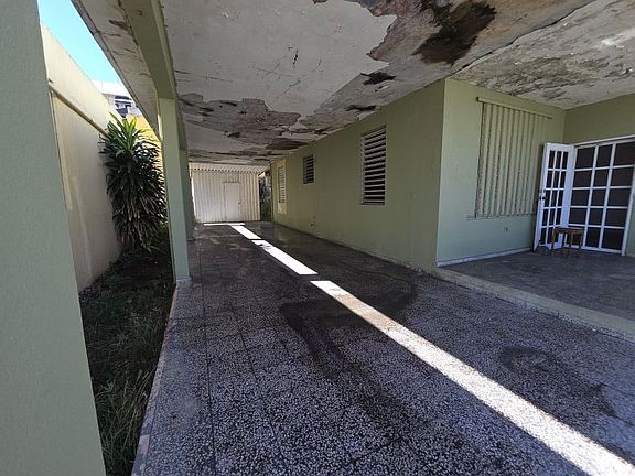 4th image of Calle Celso Barbosa #52