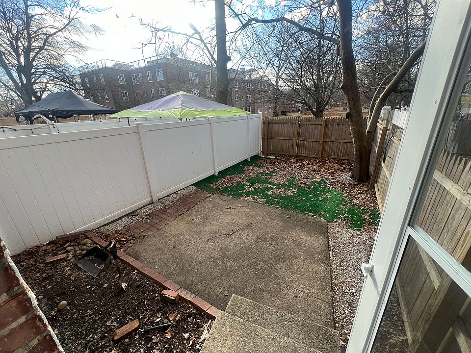 1st image of 188-10 71st Cres #E