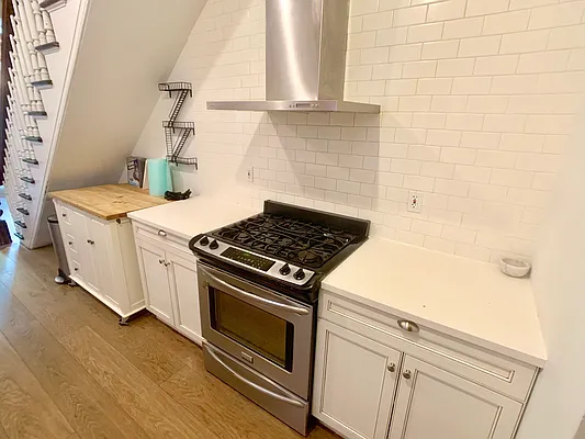 Rented by Prospect Heights Realty, Corp. | media 28