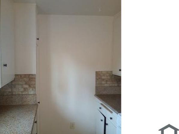 10027 Sepulveda Blvd #D