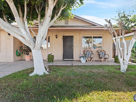 2nd image of 936 Nosotros St