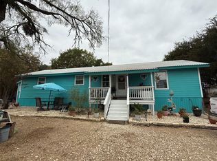 968 Red Town Rd, Elgin, TX 78621