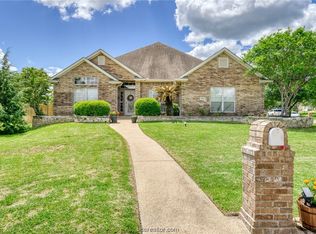 2069 Ravenstone Loop, College Station, TX 77845