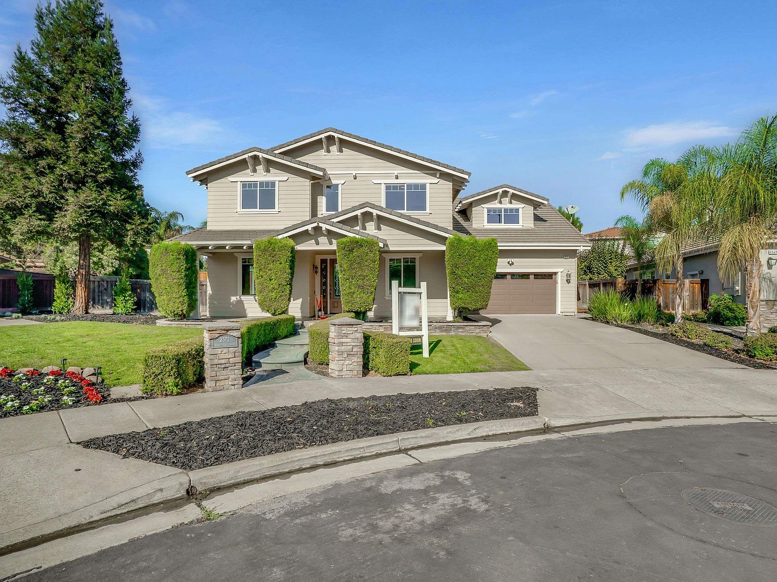 2571 Wakefield Ct — Shadow Lakes Golf Club