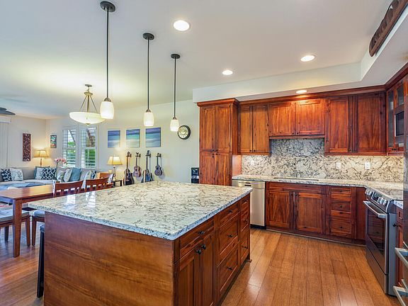 5th image of 2611 Kiahuna Plantation Dr APT 1J