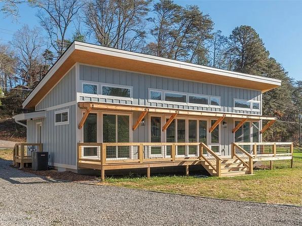 924 Riceville Rd