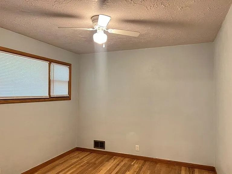 720 Orchard Heights Rd NW — Photo 25