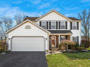 734 Stonewater Ct, Delaware, OH