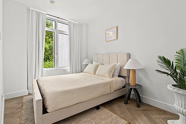 Sold by Compass | media 5