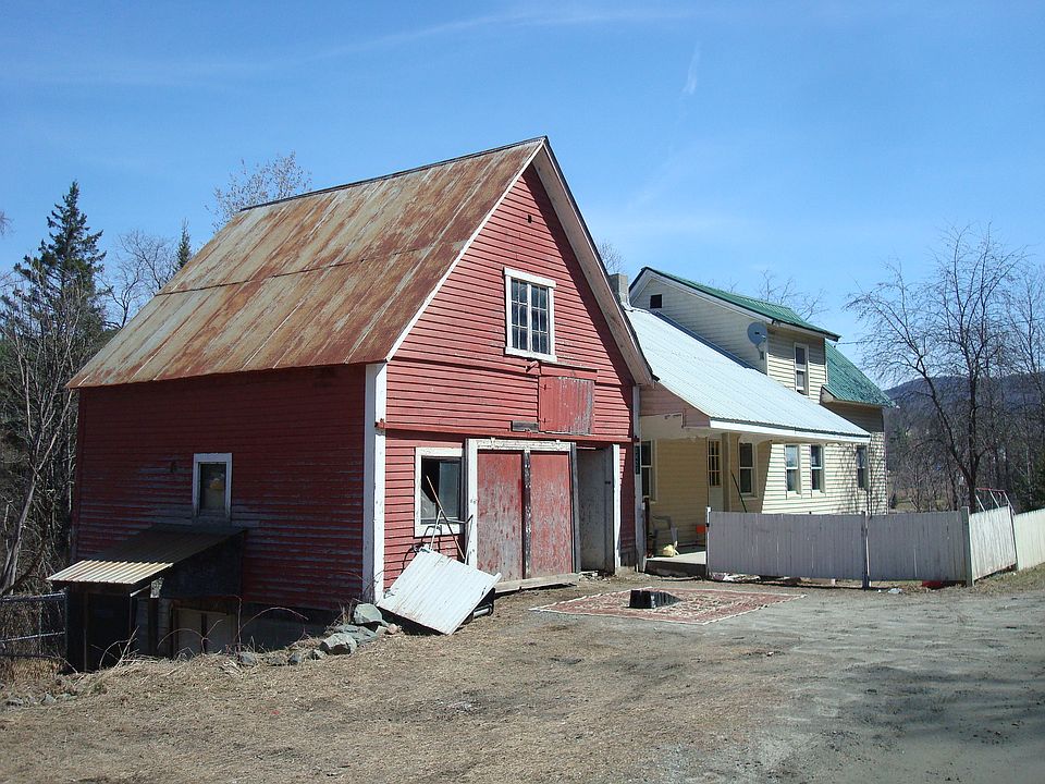 2nd image of 2423 Cross Rd