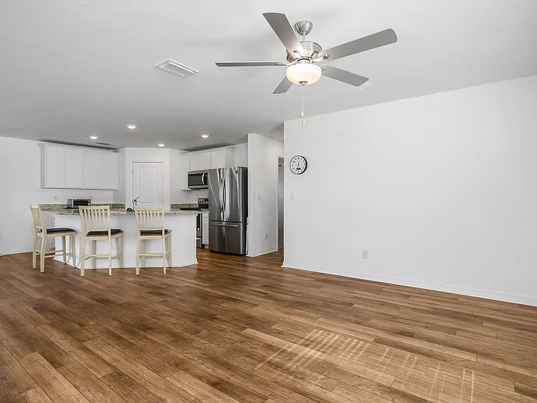 839 Yellowbird Dr — Photo 8
