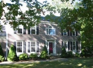 382 Bartlett Dr, Madison, CT 06443