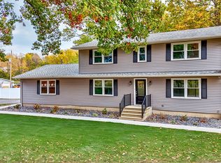 2501 E 1658th Rd, Ottawa, IL 61350