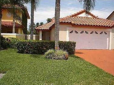 1st image of 4566 NW 104th Ave