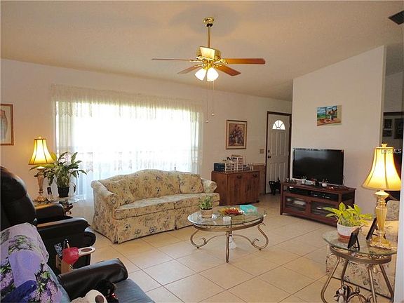 5th image of 426 Abeno Ave