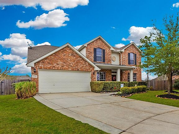 3rd image of 12506 Valley Cliff Ct