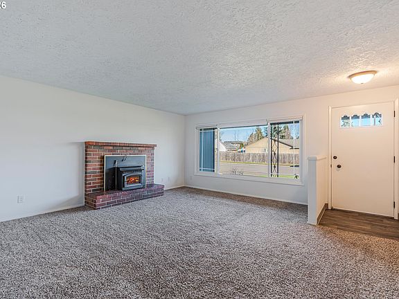 5th image of 10100 NW 23rd Ave