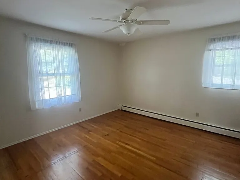 110 Hillary Dr — Photo 21
