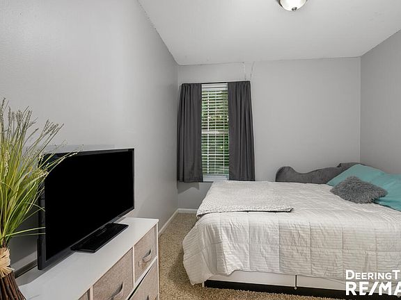 3rd image of 6692 Northland Dr NE #0
