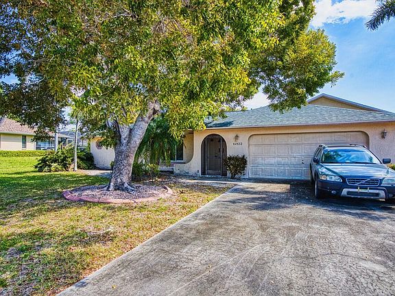 2nd image of 14922 Bonaire Cir