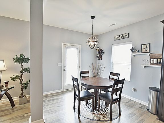 4th image of 6033 Halliwell St