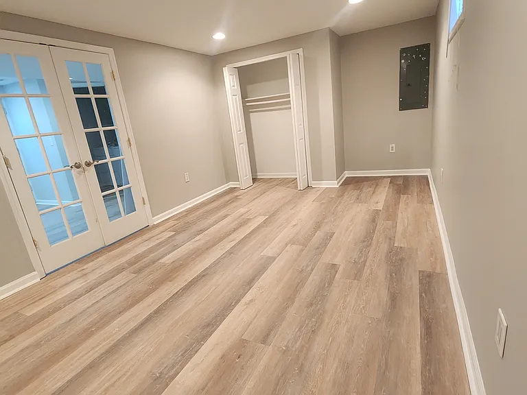 5608 Eastwood Ct — Photo 4