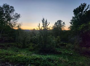 725 Creamery Rd, Washington, VT 05675