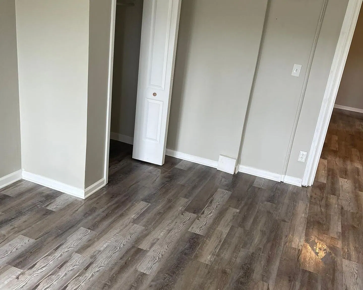 Brownell Apartments - Coast to Coast Management — Photo 3