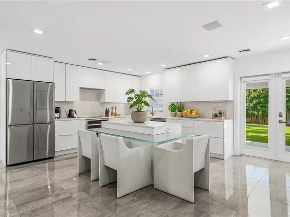 774 Azalea Ln, Vero Beach, FL 32963