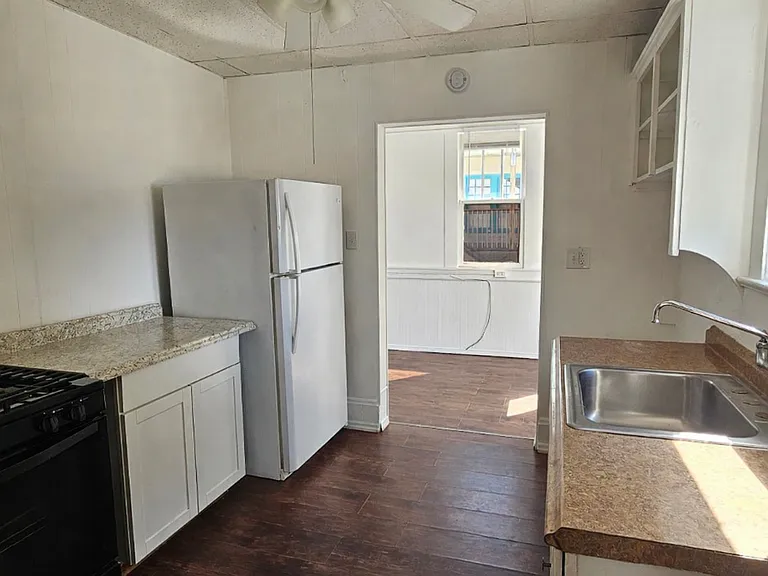 709 Ora St #6 — Photo 4