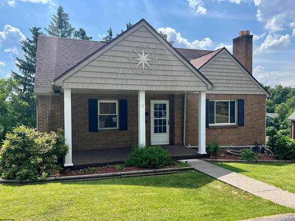 1431 William Rd, Fairmont, WV 26554