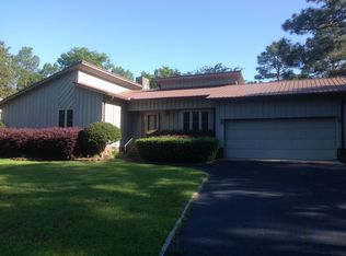 230 Firetree Ln, Seven Lakes, NC 27376